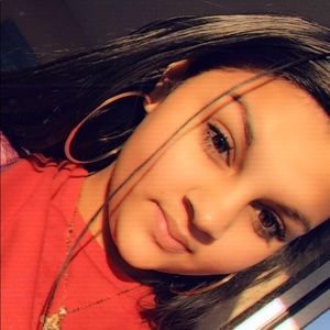 Meet your Posher, Priya